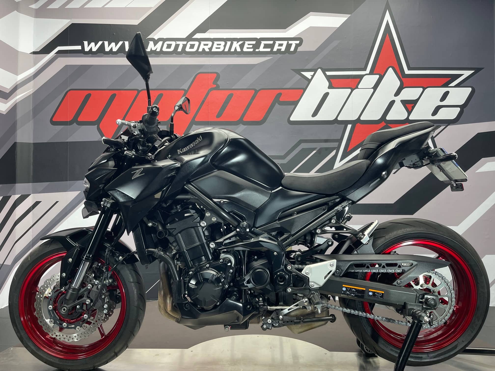 KAWASAKI Z 900 - Image 2