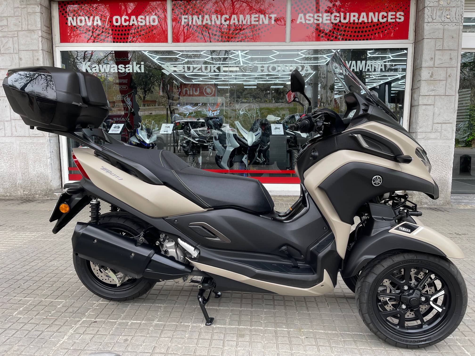 YAMAHA TRICITY ABS - Image 1