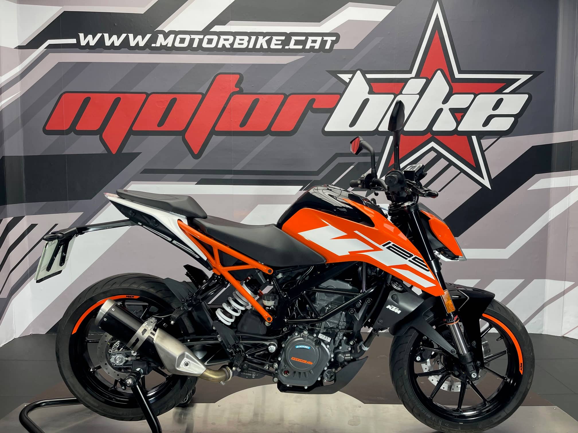 KTM 125 DUKE - Image 1