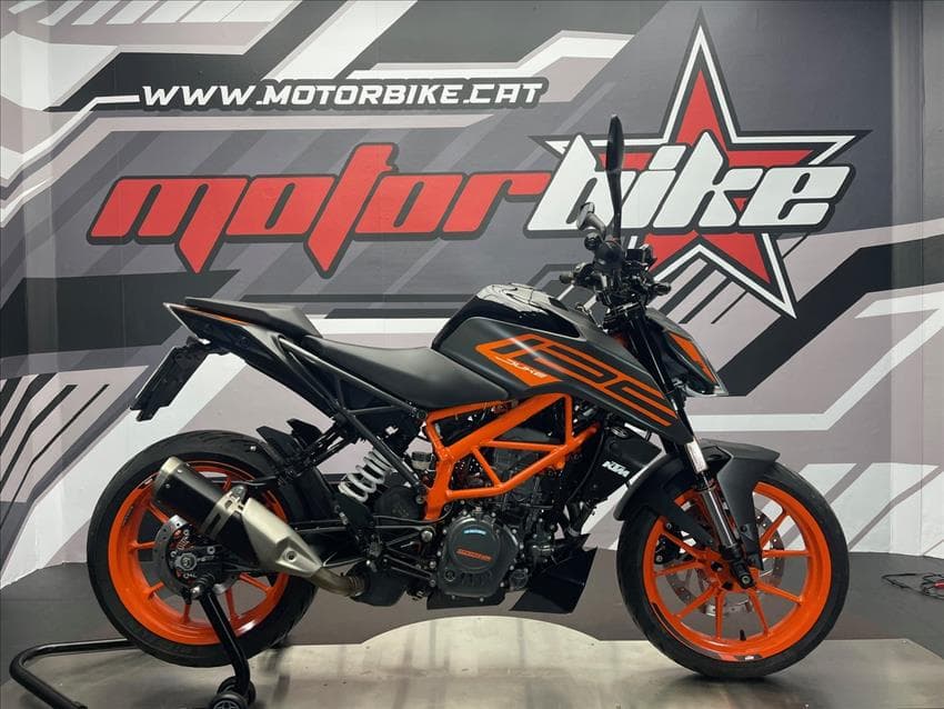KTM 125 DUKE - Image 1