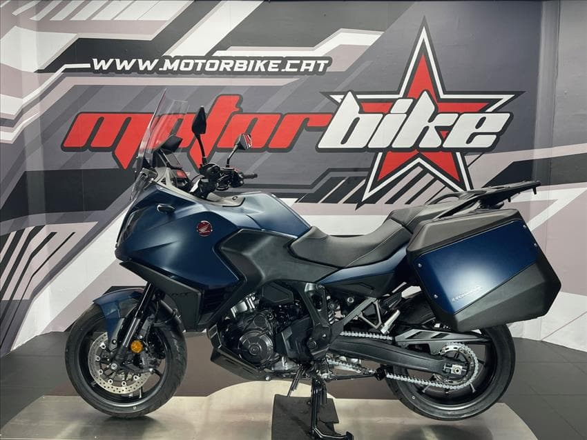 HONDA NT 1100 - Image 24