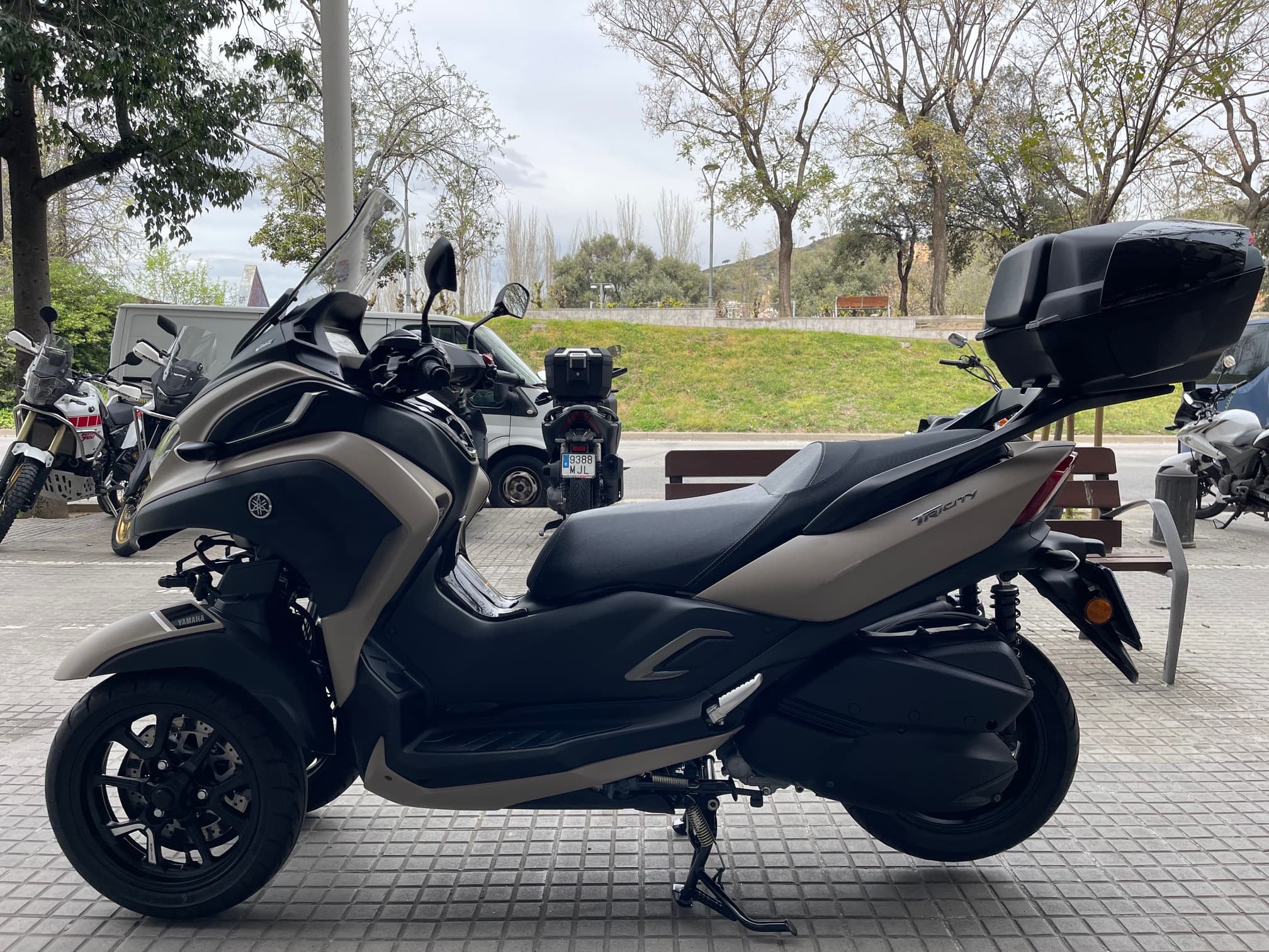 YAMAHA TRICITY ABS - Image 2