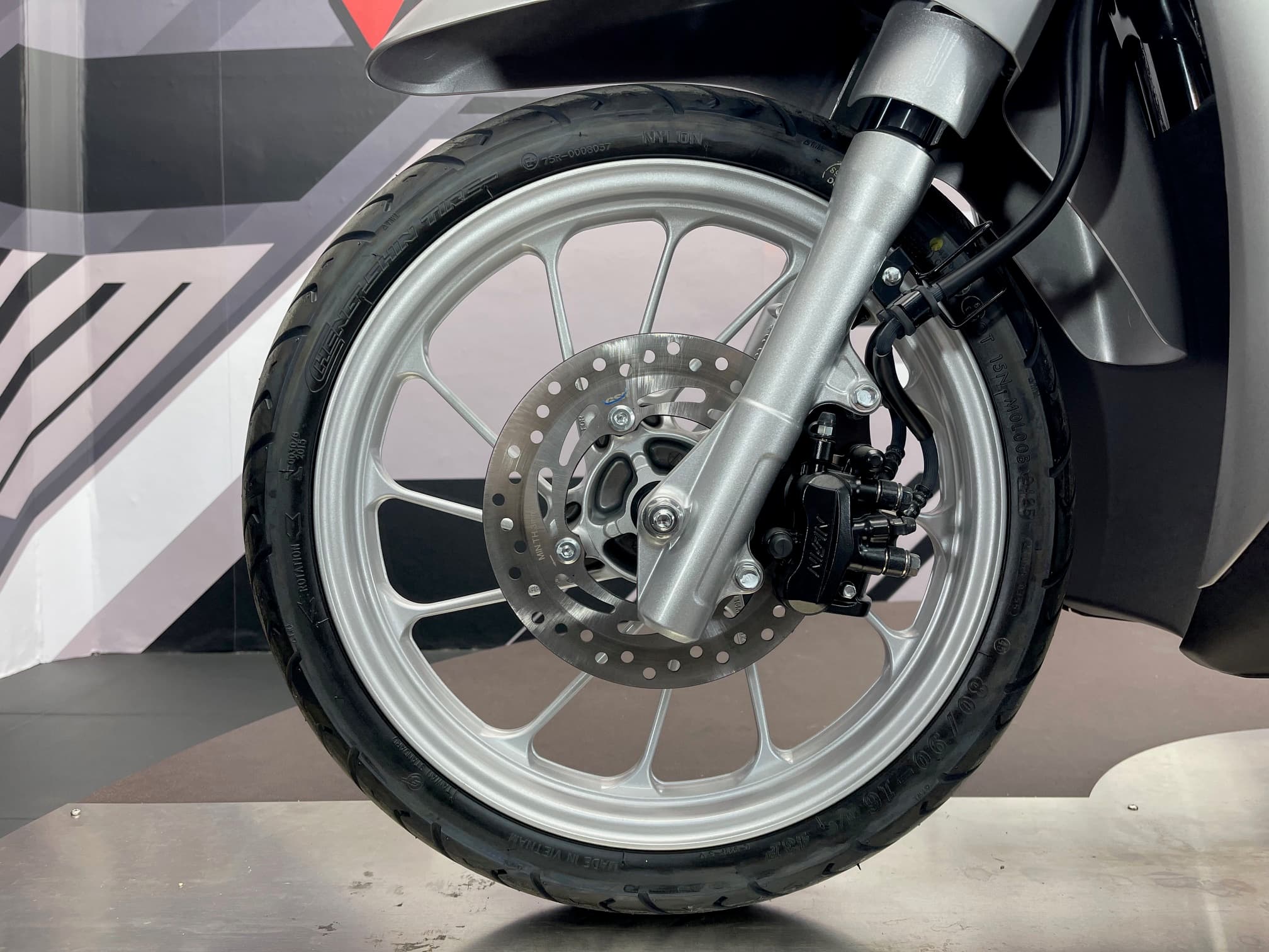 HONDA SH 125 MODE - Image 24