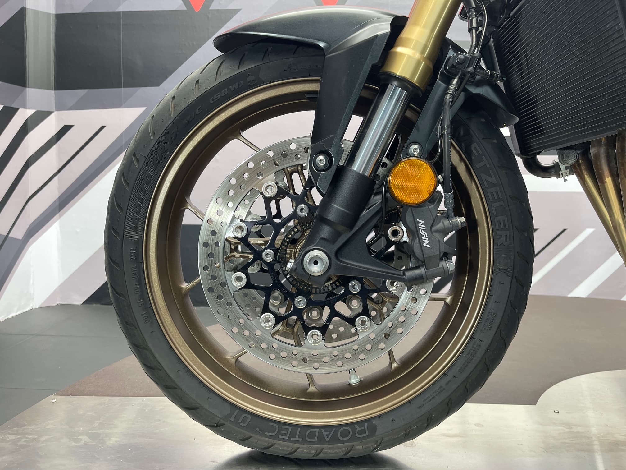 HONDA CB 650 R - Image 21