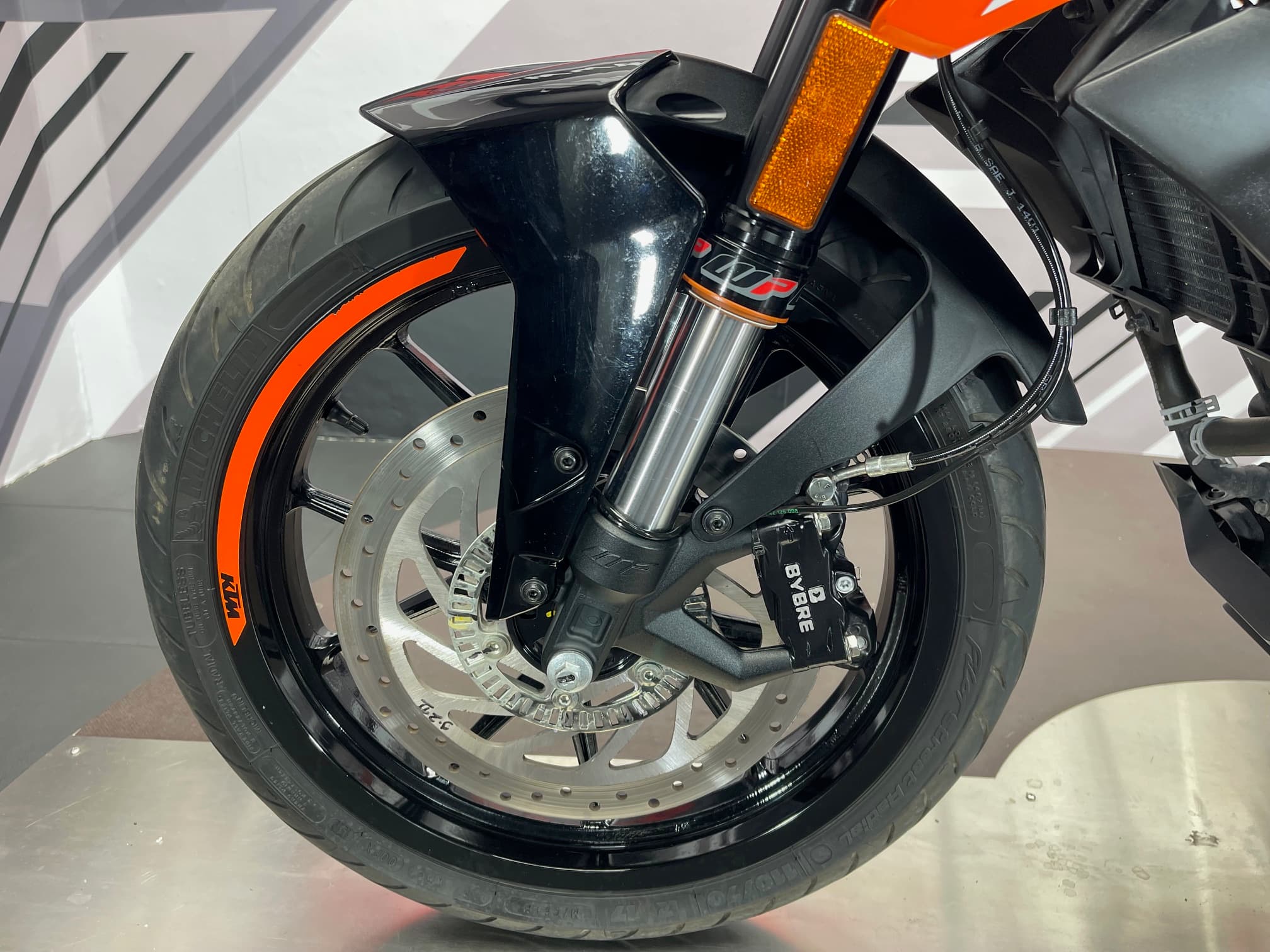 KTM 125 DUKE - Image 19