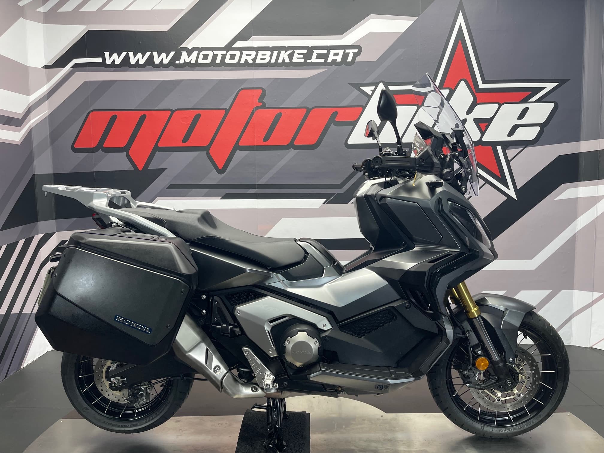 HONDA X-ADV 750 - Image 1