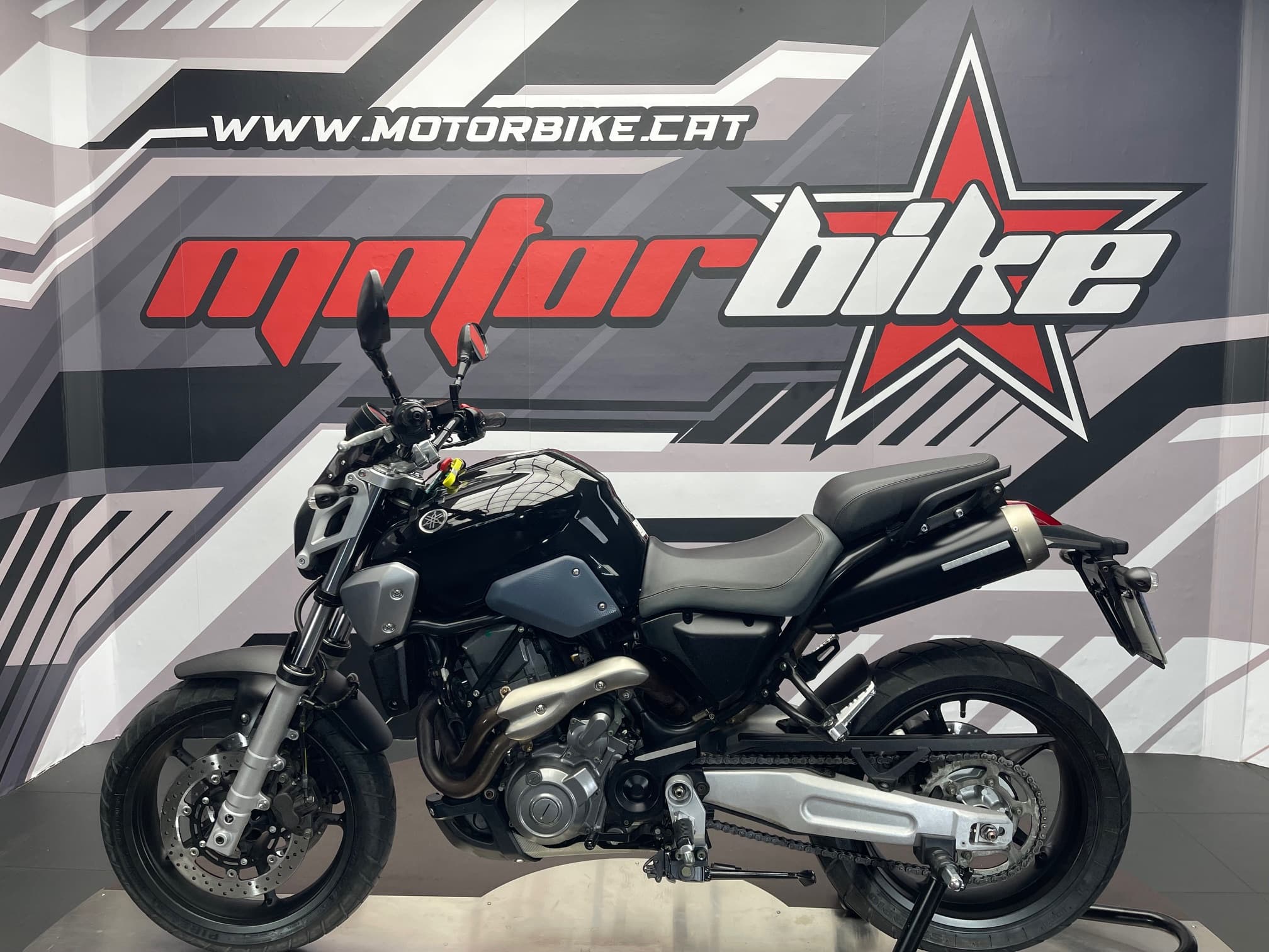 YAMAHA MT-03 - Image 2