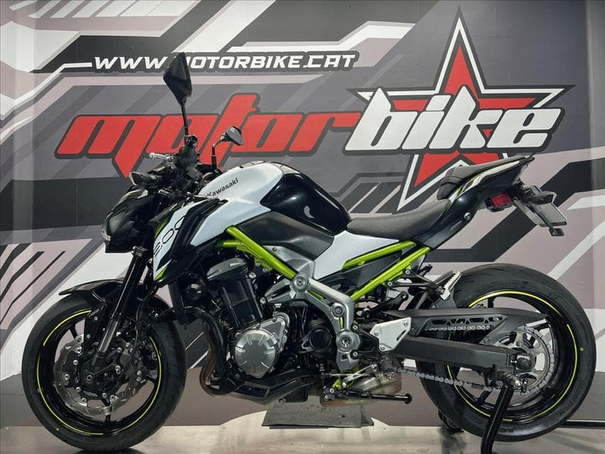 KAWASAKI Z 900 A2 - Image 17