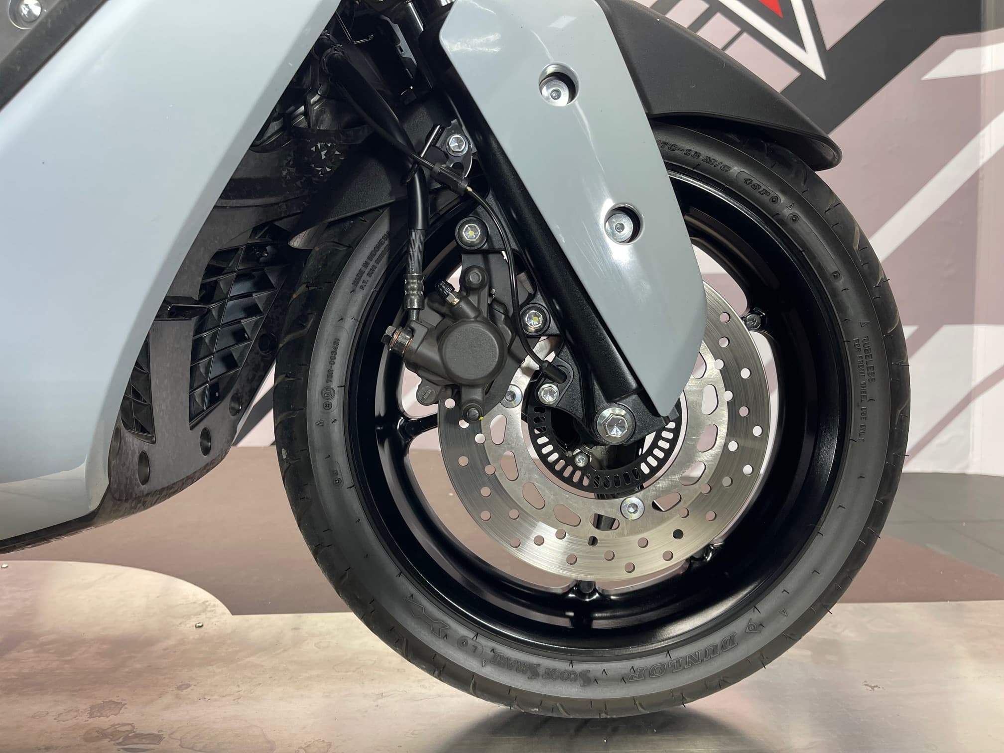 YAMAHA NMAX - Image 23