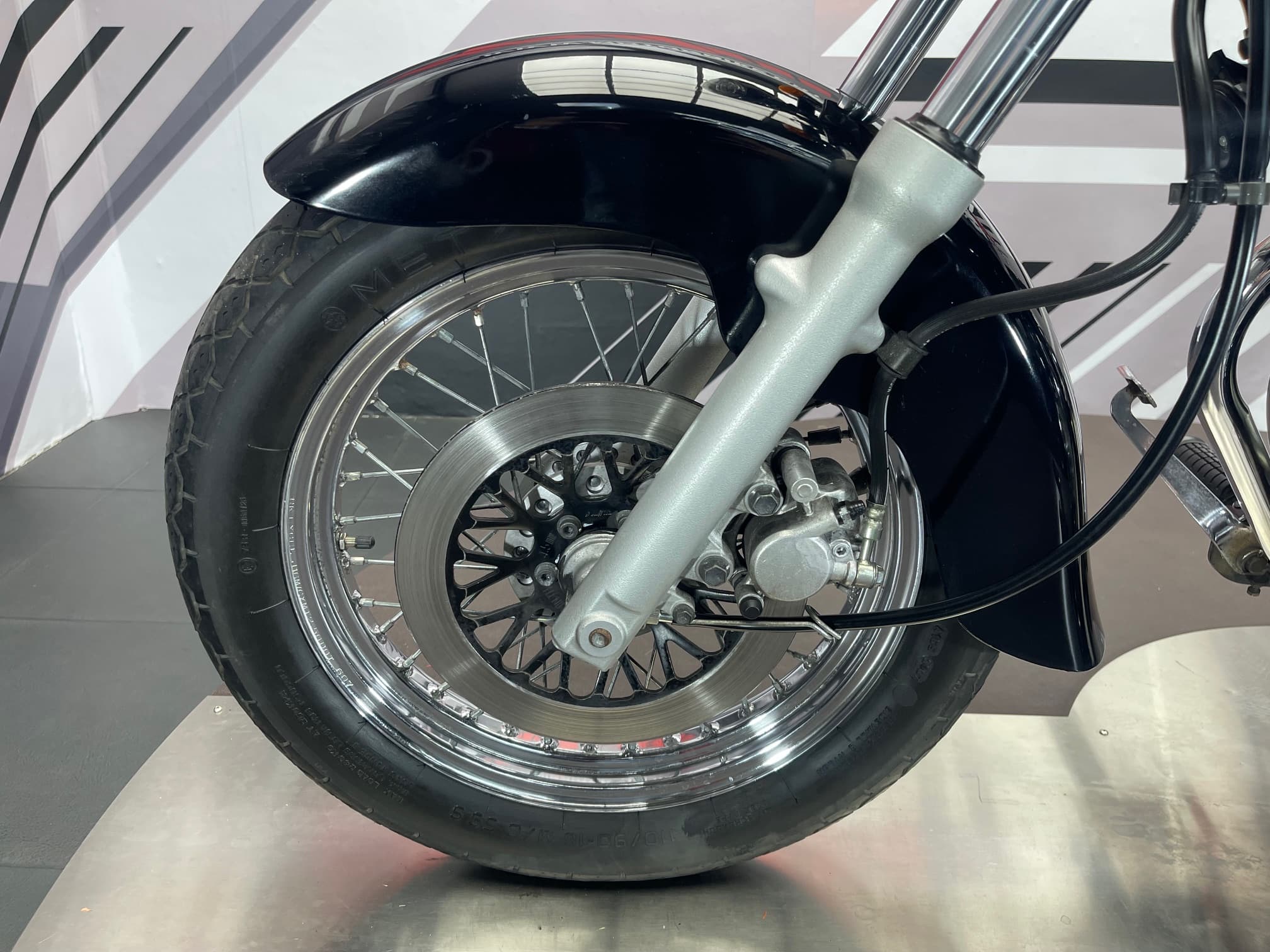 SUZUKI MARAUDER 250 - Image 21