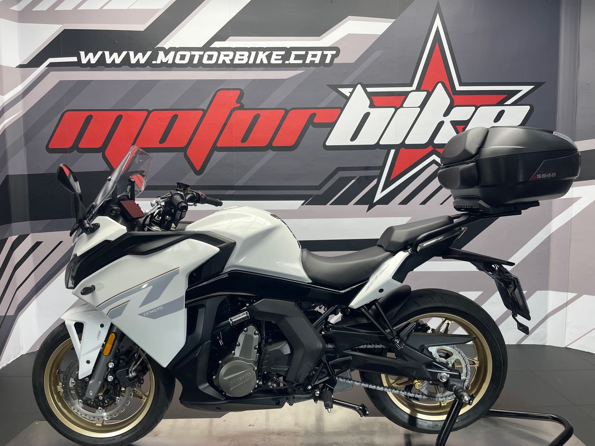 CFMOTO 650GT - Image 2