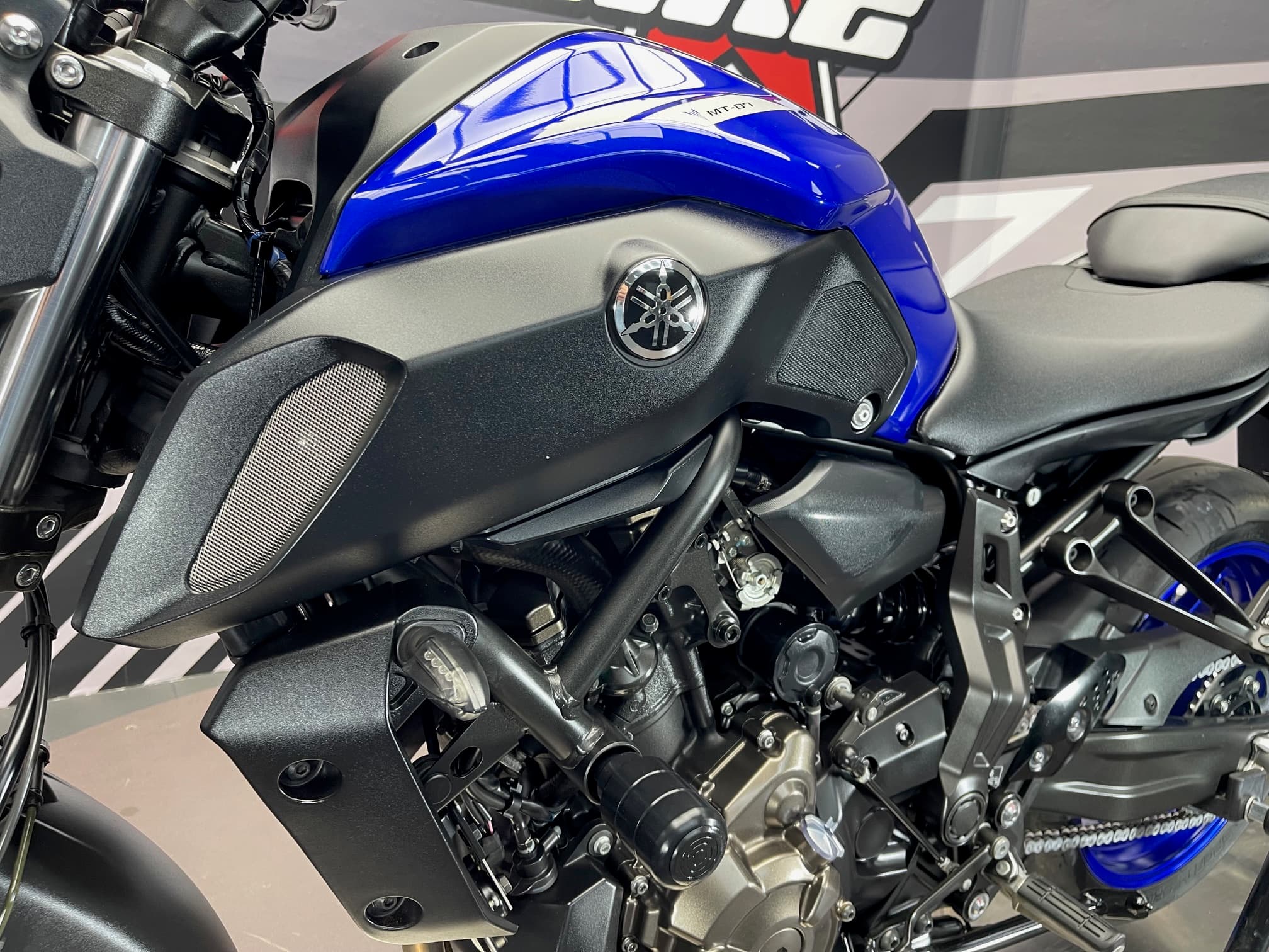 YAMAHA MT-07 ABS - Image 19