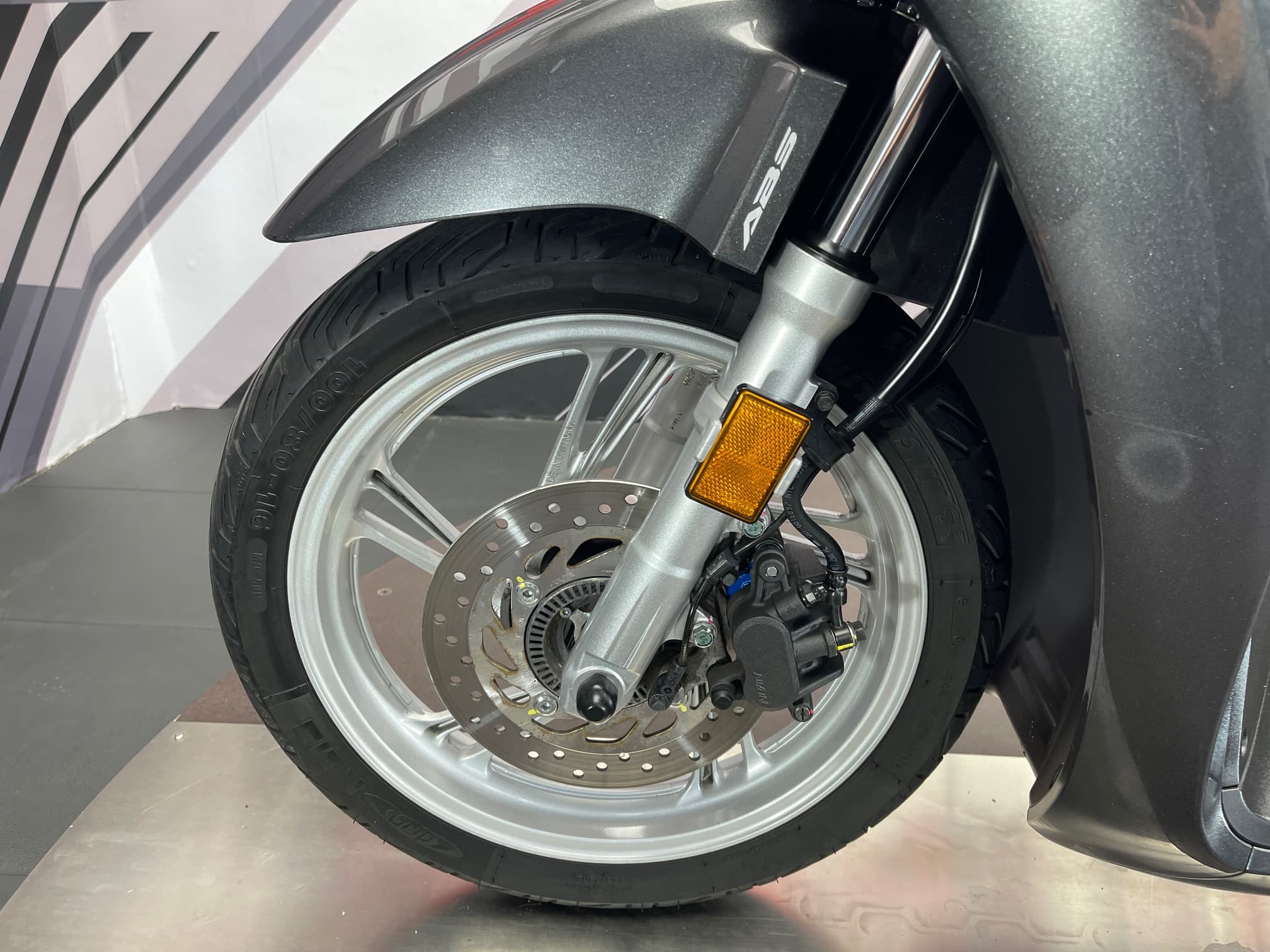 HONDA SH 125i ABS - Image 21